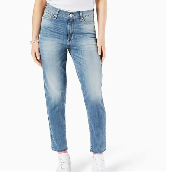 Denizen by Levi’s mom jean Light wash High rise Junior size 13 NWT - Picture 1 of 14